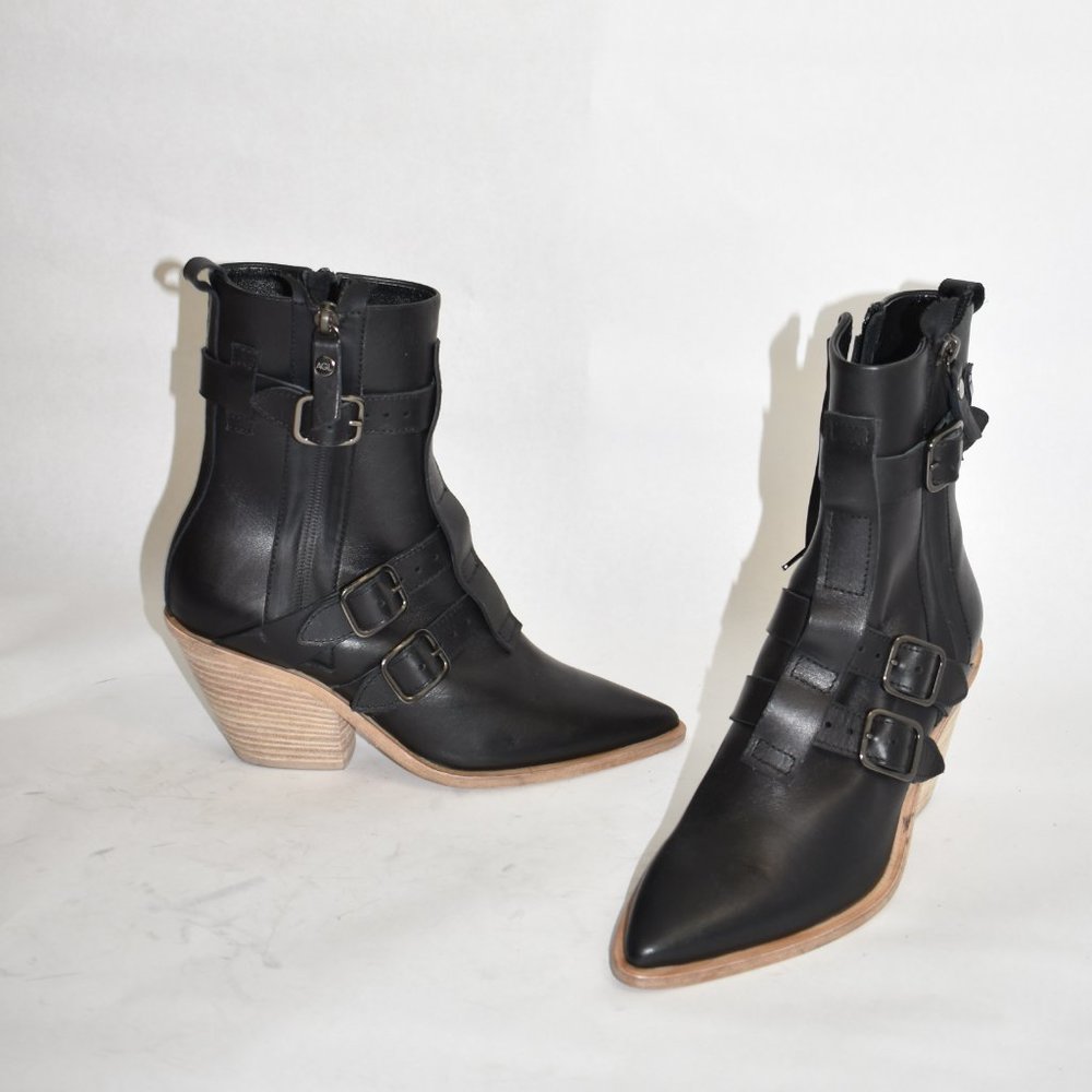 $600 AGL Buckles leather POINTY TOE BLOCK MOTO sock booties black 37 (JB31)